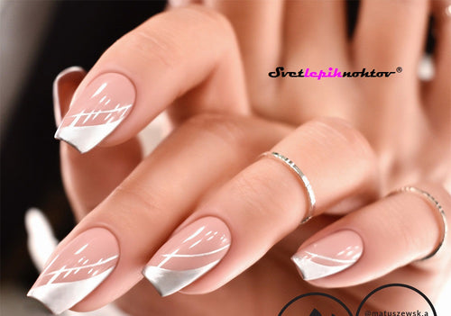 Chrome Effect powder, color silver, powder for a metallic look